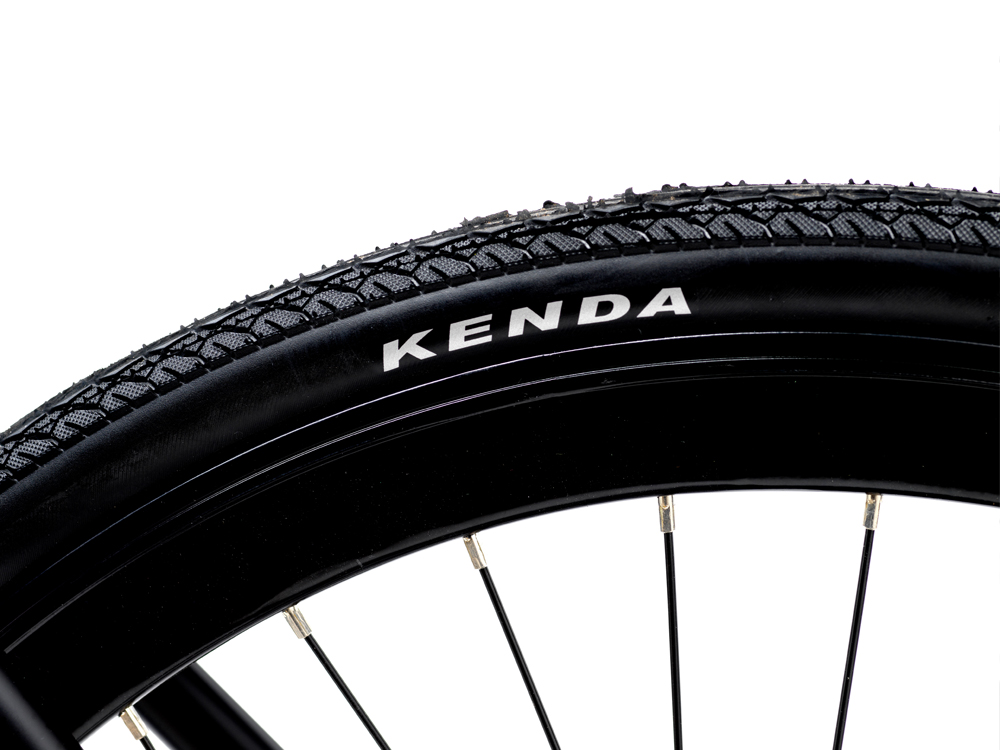 Avaris Ebike Kenda tyres