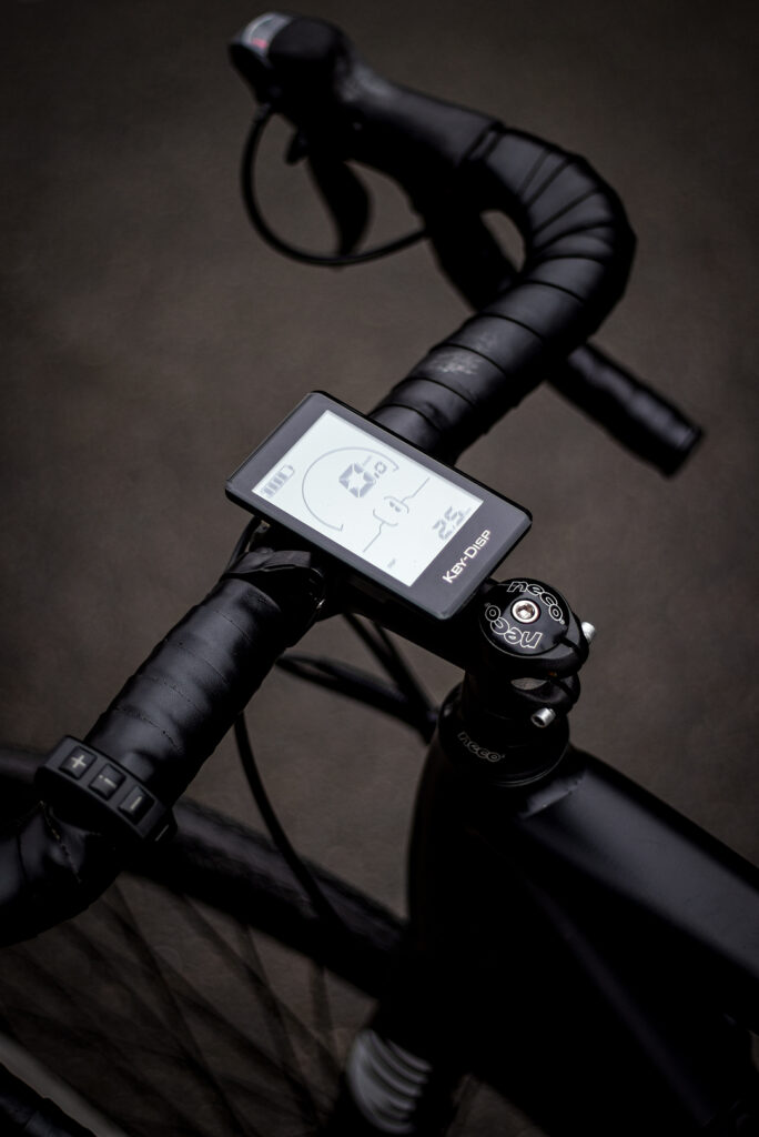 Ebike dashboard display and tracking technology