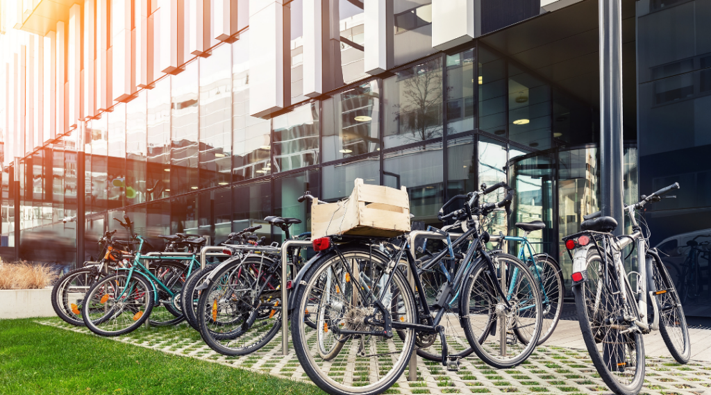 Cycle parking for Avaris eBike