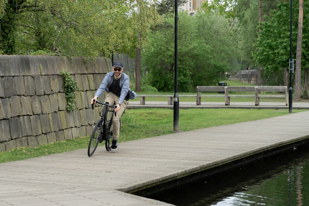 city cycling