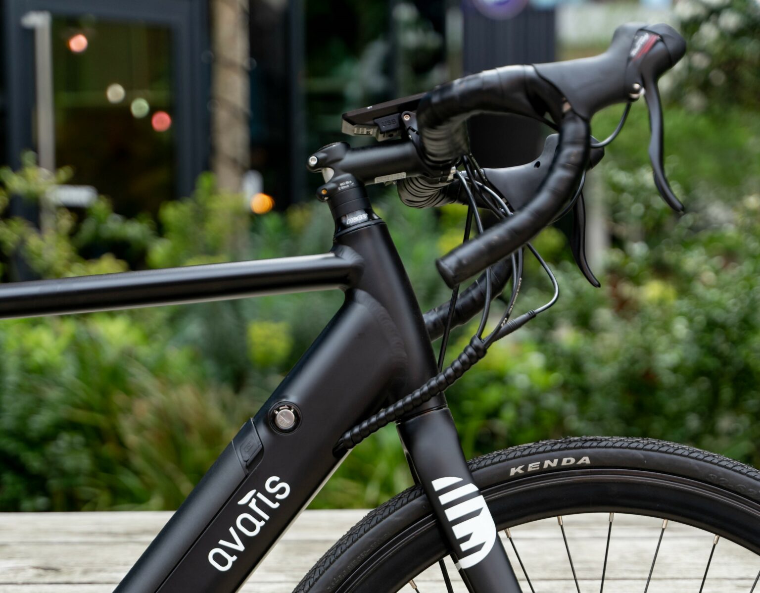 What is hardtail suspension? Avaris eBikes